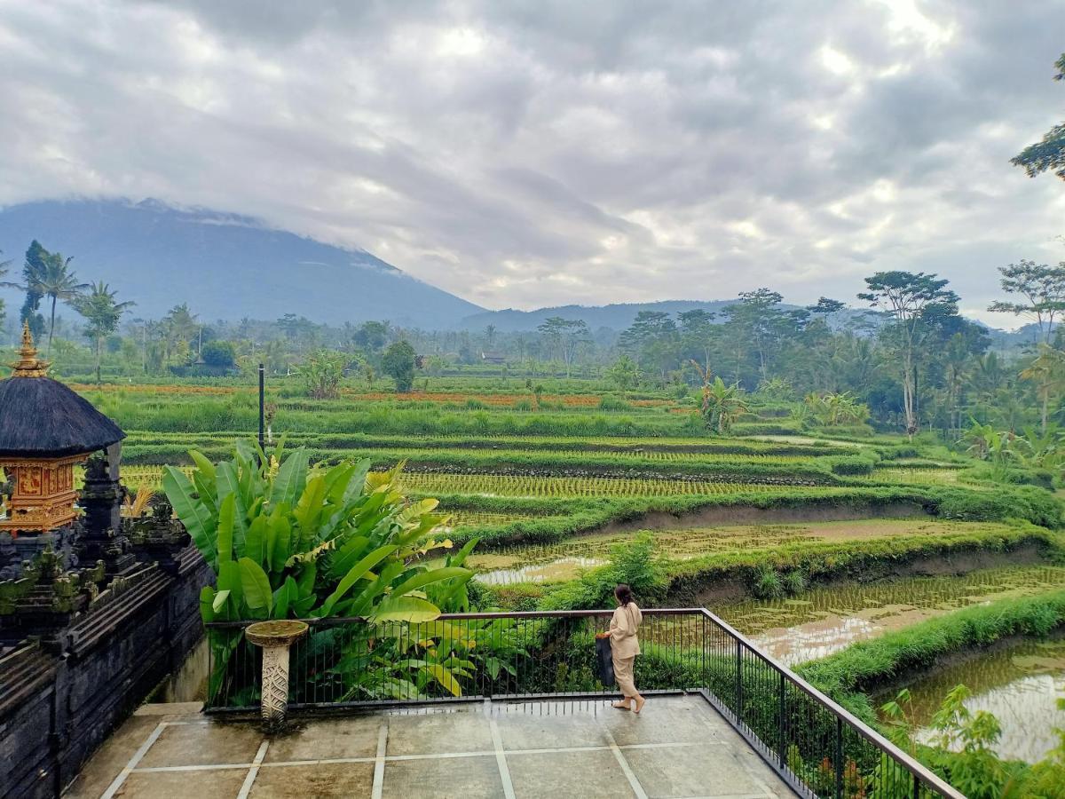 Jero Tumbuk Private Villa Selat Exterior photo