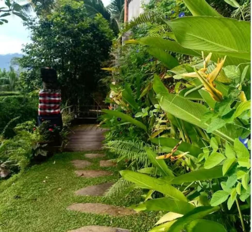 Jero Tumbuk Private Villa Selat Exterior photo