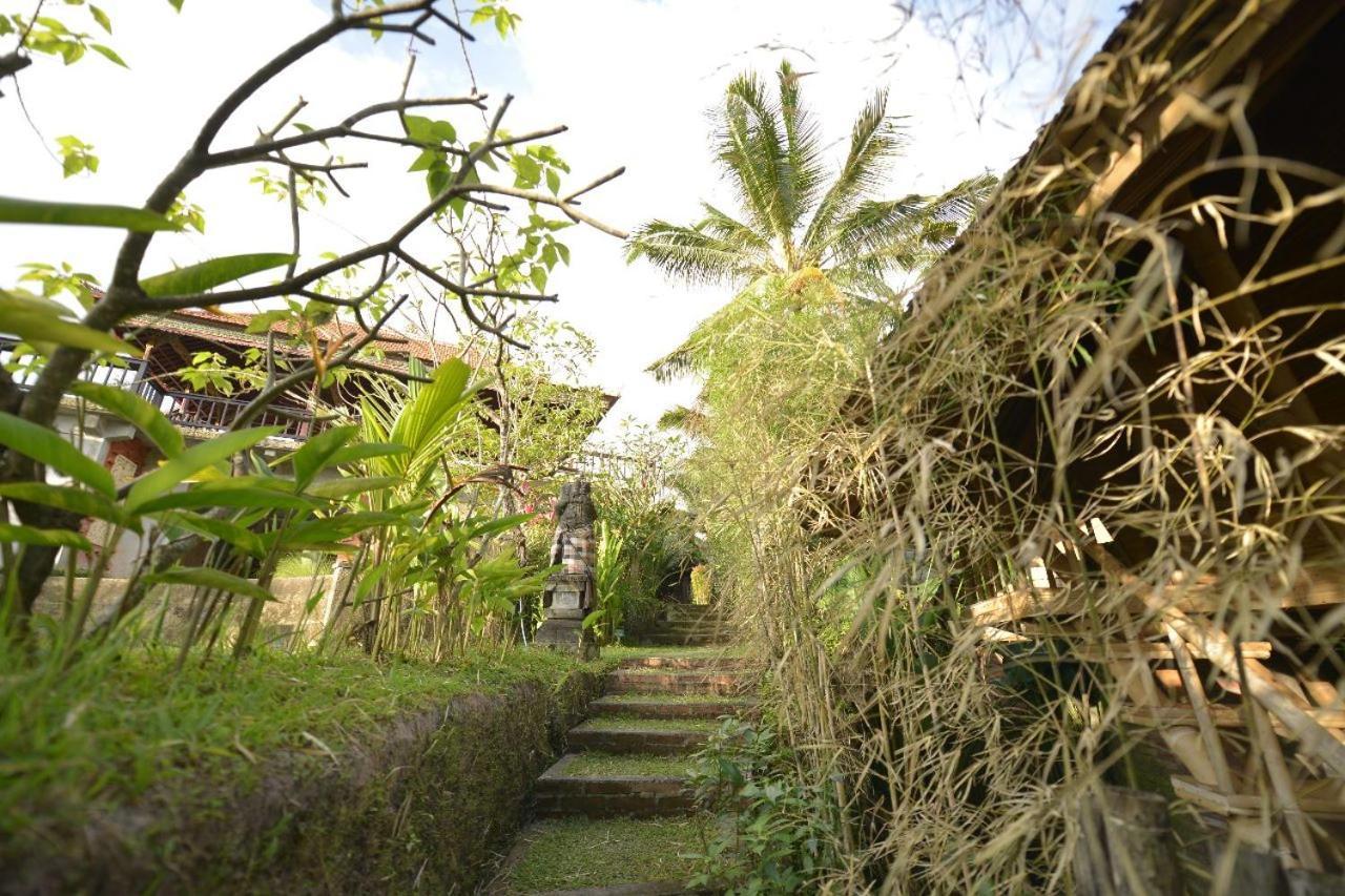 Jero Tumbuk Private Villa Selat Exterior photo